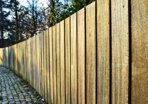 Golden Oak: Fencing & Gates​
